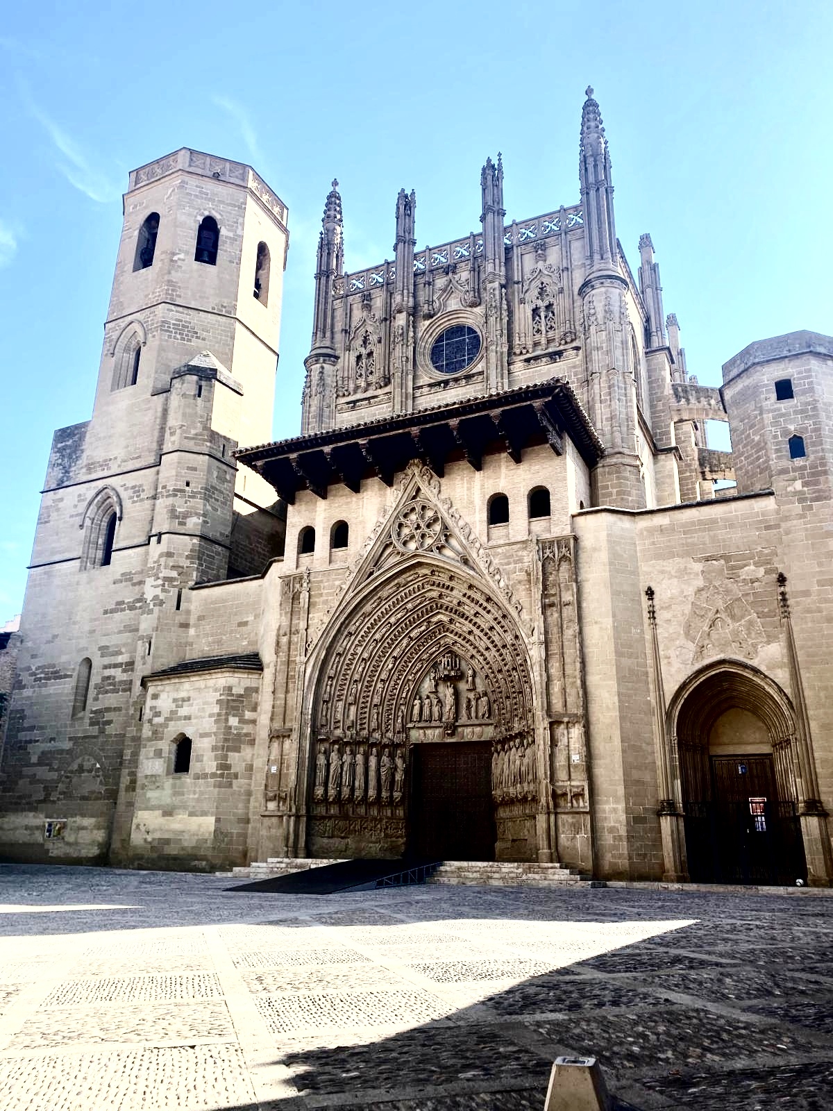 Architettura storica incontrata durante il viaggio attraverso la Spagna